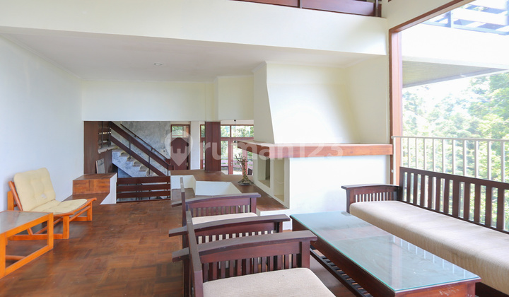 Villa Mega Indah, Mega Mendung Puncak, View Terbaik, Siap Huni  2