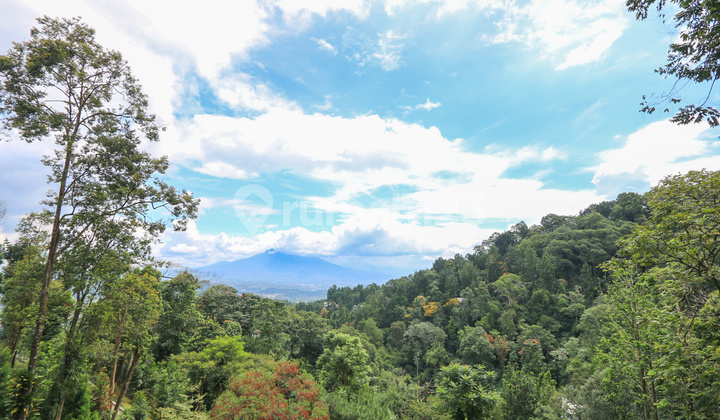 Villa Mega Indah, Mega Mendung Puncak, View Terbaik, Siap Huni 