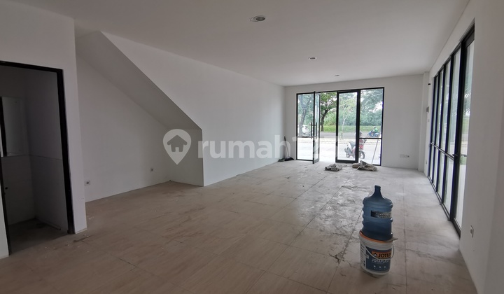 Semi-detached Shophouse The Hive Spark North Lippo Cikarang