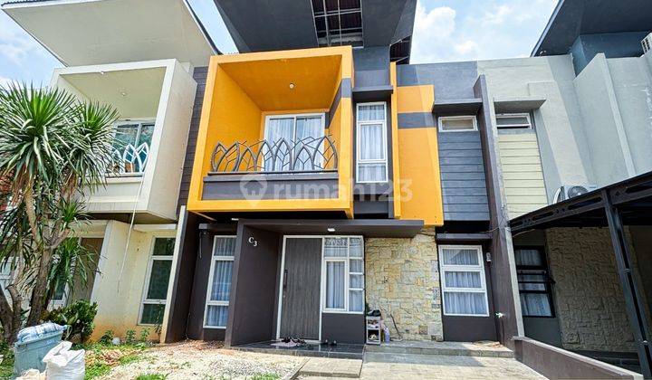 RUMAH MODERN MINIMALIS DALAM TOWNHOUSE DI BINTARO, TANGERANG SELATAN  1