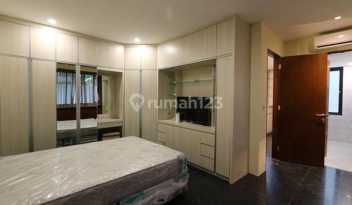 RUMAH COZY & FULL FURNISHED, LINGKUNGAN NYAMAN, SIAP HUNI DI KEMANG JAKARTA SELATAN  2