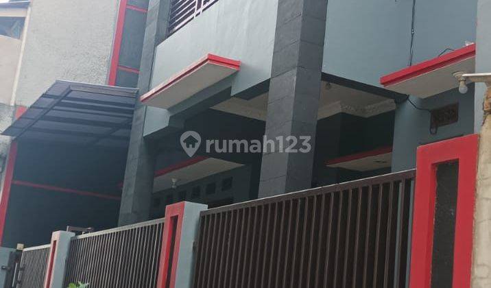 Rumah Terawat 2 Lantai Di Cibiru Masuk Kota Bandung