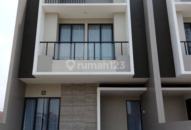 Rumah Minimalis Modern Batununggal Indah Bandung Dkt Tol Moh Toha 1