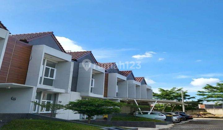 RUMAH READY STOCK DI CISARANTEN TOWN HOUSE ARCAMANIK KOTA BANDUNG 1