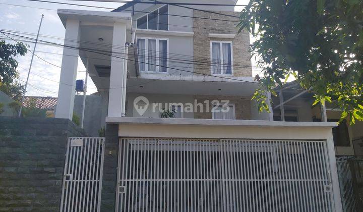 Rumah Scandinavian Full Furnished Ujungberung Arcamanik Bandung
 1