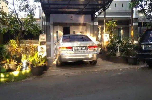 Rumah Terawat 2 Lt di Sayap Tubagus Ismail Dago Bandung Dekat ITB 1