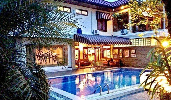 Rumah Mewah Ada Private Pool Gegerkalong Hilir Bandung Dekat Dt 1