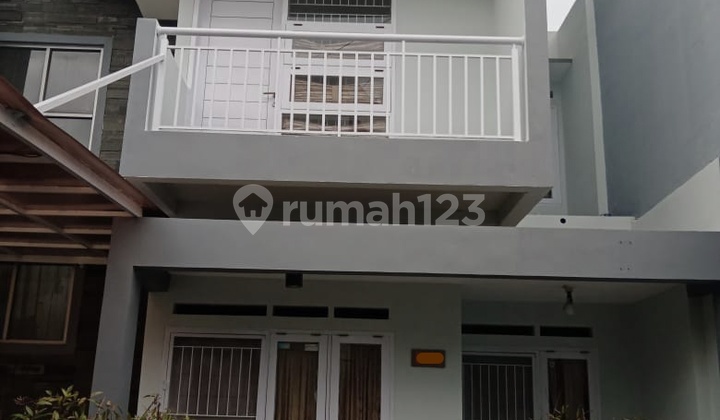 tampak depan rumah buana soetta residence kota
