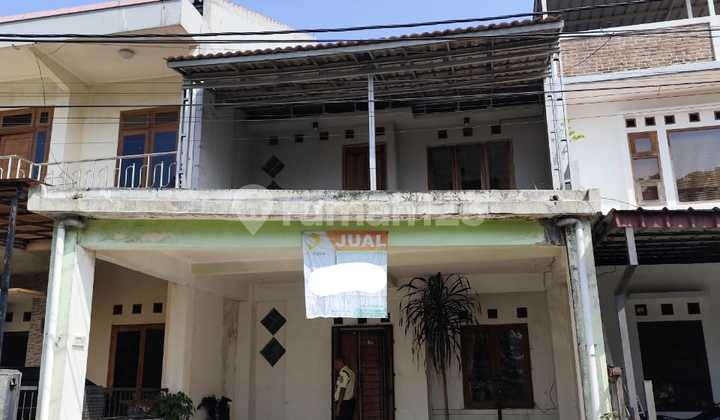 Well-Maintained House Pine Regency East Bypass Bandung Near Summarecon