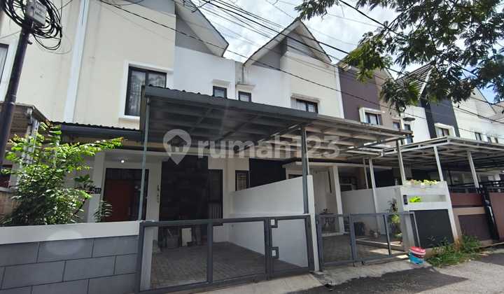 Rumah 2 Lt Komplek Jalan Utama Cipamokolan Bandung Baru Renovasi 2