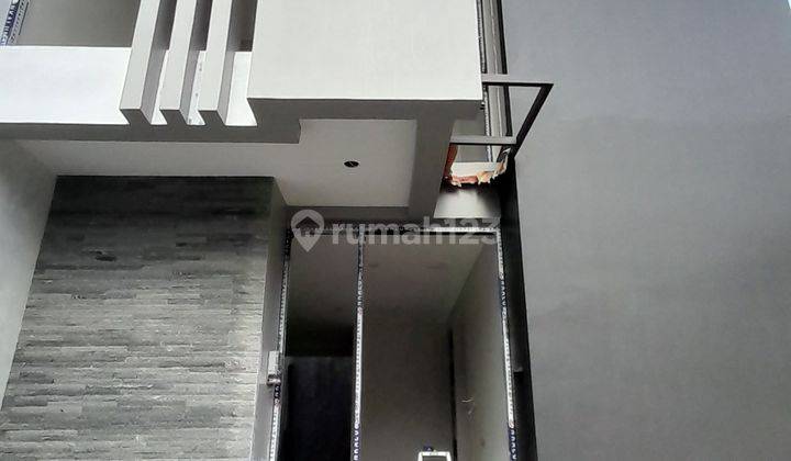 Rumah Baru Minimalis Modern Di Batu Indah Batununggal Bandung 1