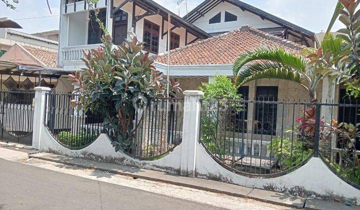 Rumah Terawat Posisi Hook Cikutra Baru Kota Bandung Dekat Itenas 1