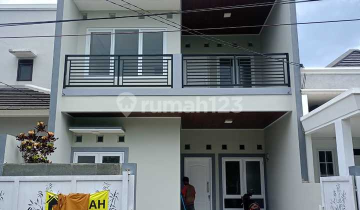 Rumah Baru 2 Lantai Bangunan Luas Margahayu Raya Buahbatu Bandung Rumah Baru 2 Lantai Bangunan Luas Margahayu Raya Buahbatu Bandung