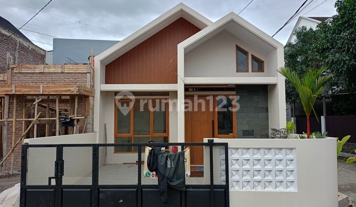 Rumah Hook Baru Ready Stok di Cibiru Hilir Bandung Banyak Bonus