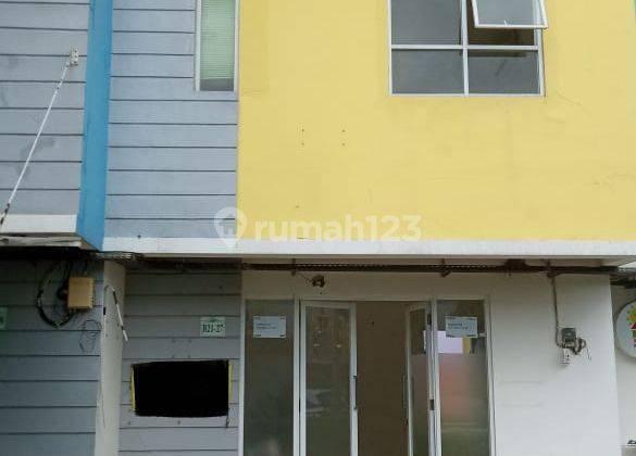 Di Sewakan Ruko Di Komplek Perkantoran D'Cortes Di Jababeka Kabupaten Bekasi, Cikarang Utara 1
