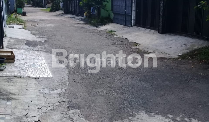 RUMAH MINIMALIS 2 LANTAI  NYAMAN DI PERUMAHAN STRATEGIS