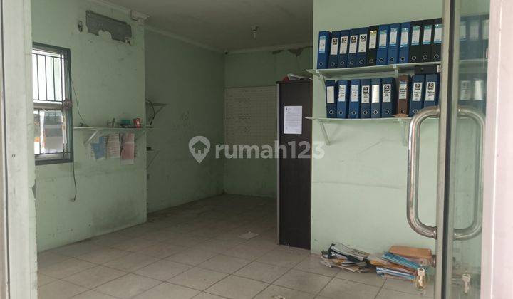 Gudang Pinggir Jalan Raya KH Hasim Ashari Cipondoh 2