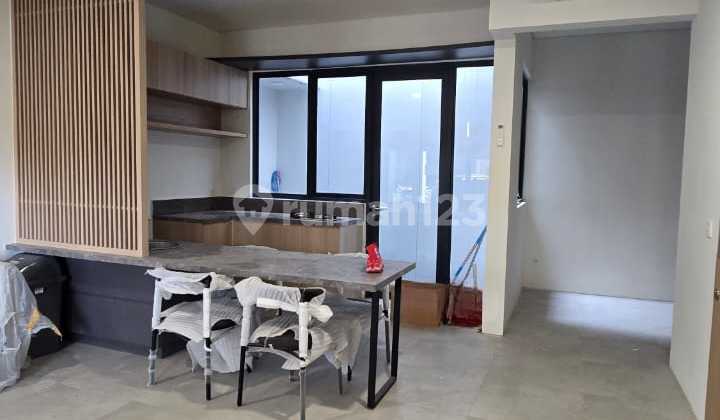 Fully Furnished House in Tanakayu Cluster, BSD City Fully Furnished House in Tanakayu Cluster, BSD City