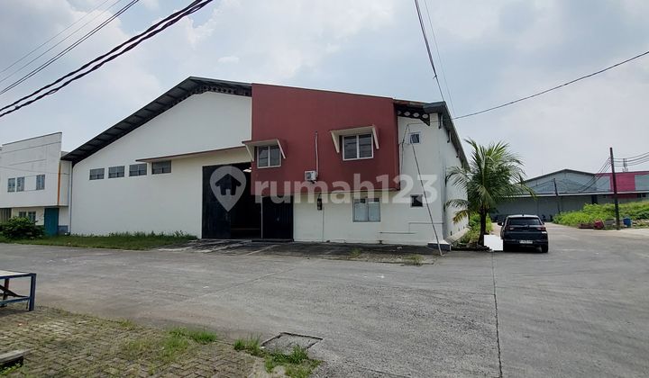 Ready-to-Use Warehouse, Well-Maintained, Strategic Location in Jatake Tangerang