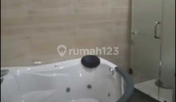 Rumah Di Pinggir Jalan Raya Cocok Untuk Usaha Dan Kos Kosan 2