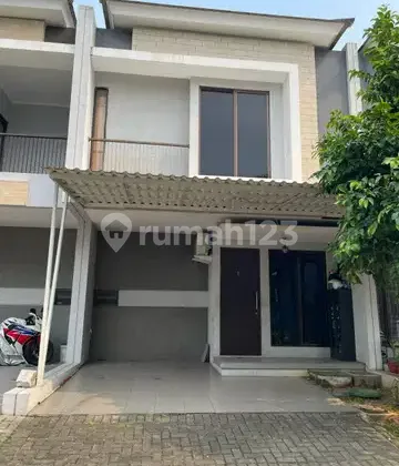 Ready-to-Live Home, Well-Maintained in Graha Raya Tangerang