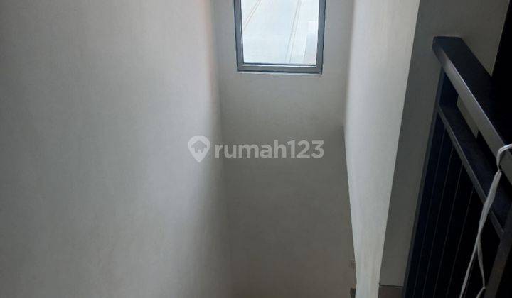 Disewakan Rumah 2 Lantai Bagus Cluster Virginia PIK2  6