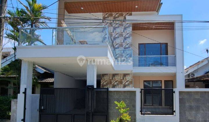 Rumah siap huni baru renovasi total di Bintaro sektor 5 1