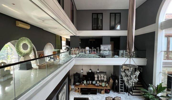 Disewa ruko mewah untuk kantor/usaha lokasi strategis di Kemang 4