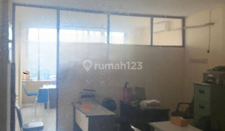 Dijual ruko 4,5 lantai di lokasi strategis Kalibata 2