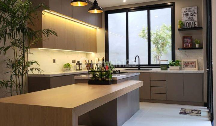 Rumah Newly Renovated Design Industrialis Dalam Cluster di Bsd  2