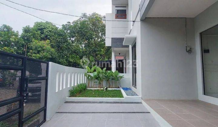 Rumah bagus siap huni 2 Lantai di Graha Raya Bintaro 2