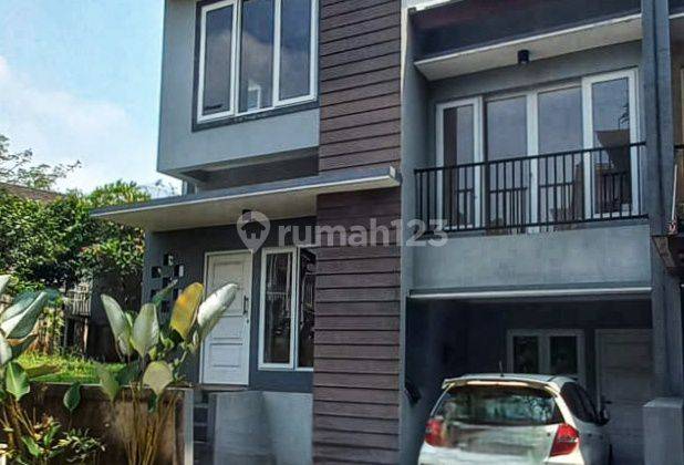 Rumah siap huni 2 Lantai dalam cluster kecil dekat Bintaro 1