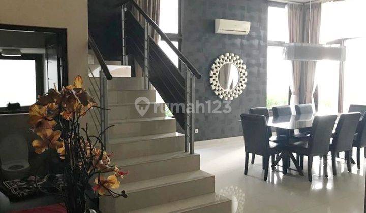 Rumah murah 2 Lantai SHM di tengah Kemang Jakarta Selatan 2