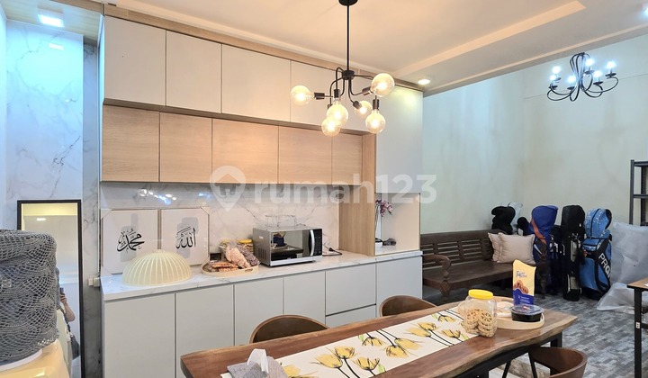 Ready-to-Occupy East-Facing House by the Park in Bintaro