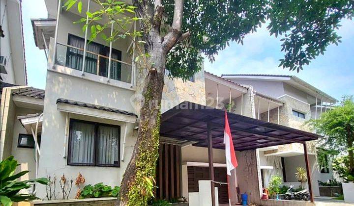 Rumah 2,5 Lantai Terawat Siap Huni Di Cluster Elite Sektor 7 1