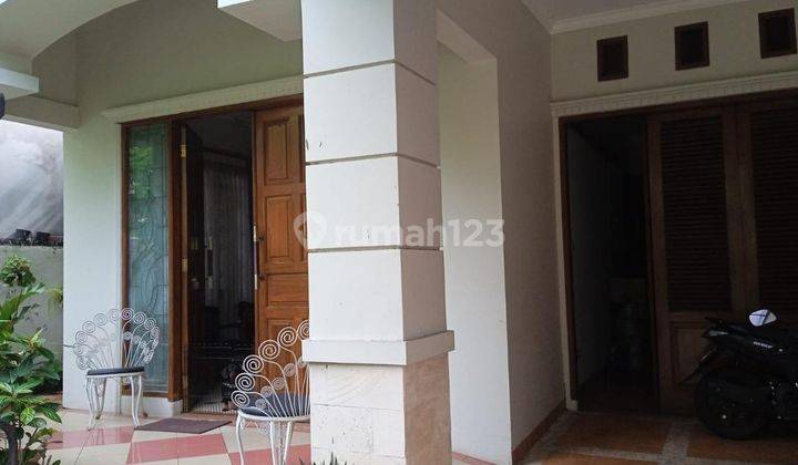 Rumah Murah 2 Lantai Semi Furnished Di Bendungan Hilir Jakpus 2