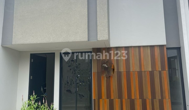 Rumah Dengan 1 Lantai Siap Huni Dalam Cluster di Bintaro Rumah Dengan 1 Lantai Siap Huni Dalam Cluster di Bintaro