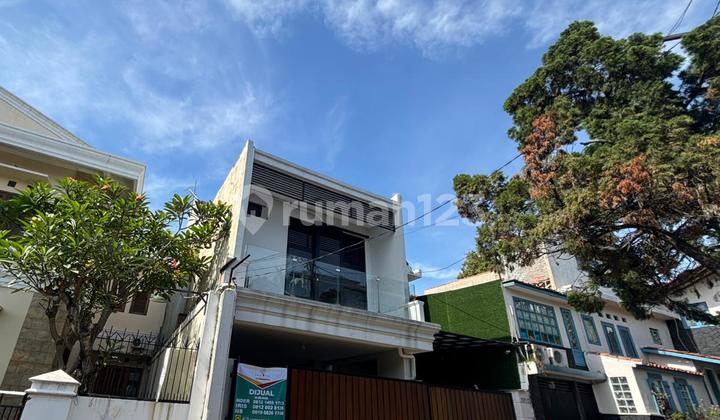 Rumah Murah Siap Huni 2 Lantai Dekat Binplaz di Sektor 3A Bintaro 2