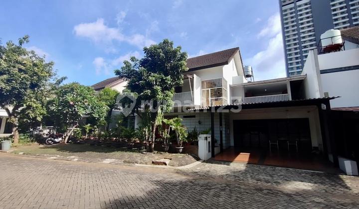Turun Harga Drastis Rumah Semi Furnished Nempel Sektor 9 Bintaro Turun Harga Drastis Rumah Semi Furnished Nempel Sektor 9 Bintaro