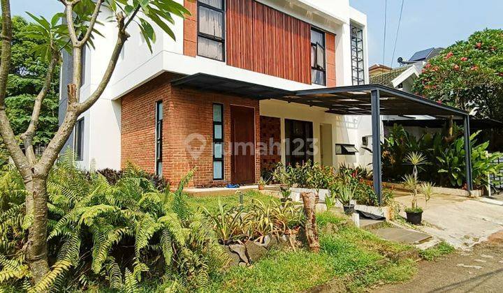 Rumah Hoek Terawat 2 Lantai Siap Huni Dalam Cluster Di Sektor 9 2