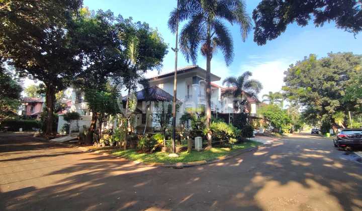 House Position Hook Inside Senayan Bintaro Cluster Sector 9 2