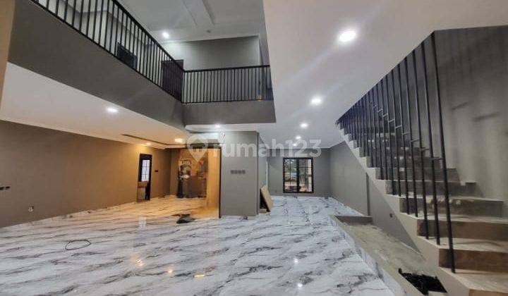 Rumah Cantik Semi Furnished Siap Huni Dalam Cluster Di Bsd 2