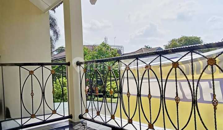 Well-Maintained Old House in Bintaro Jaya Sector 9 2