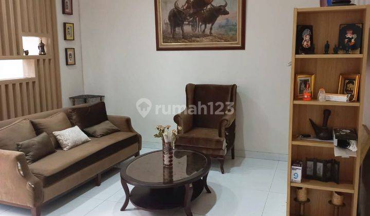 Rumah 2 Lantai Semi Furnished Siap Huni Di Bintaro Sektor 9 2