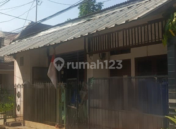 Rumah Tinggal Hoek Bebas Banjir Di Duren Sawit S9117