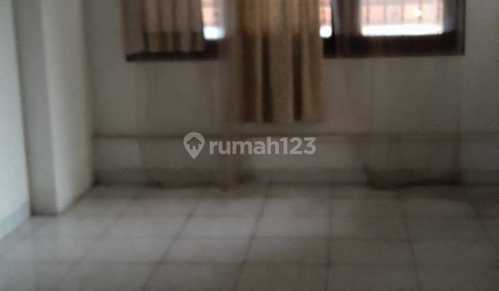 Rumah Akses Jalan 2 Mobil Di Patra Komala S7726 2