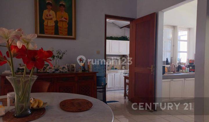 Rumah 2 Lantai One Gate System Di Kuta Family Residence S7783 2