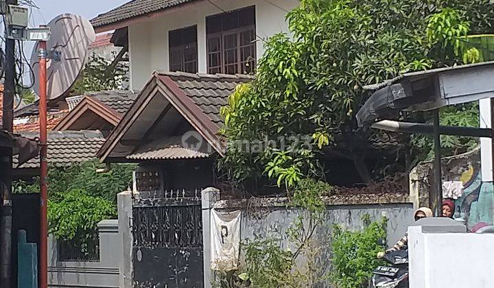 Rumah 2 Lantai Siap Huni Daerah Tenang Di Ragunan S7807 1