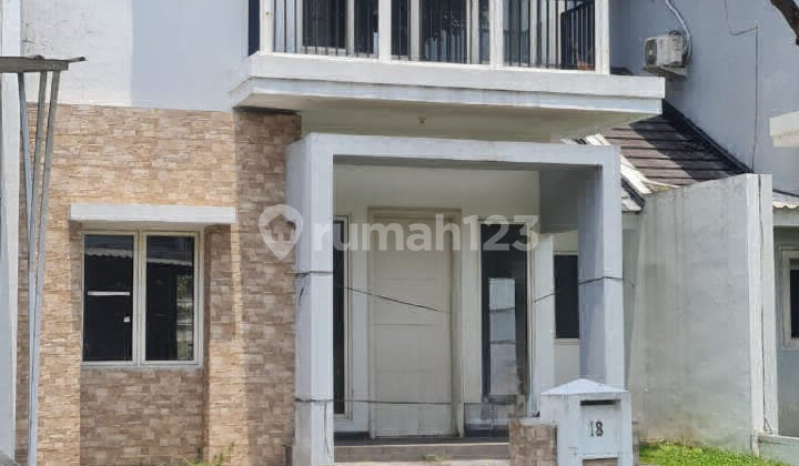 Rumah Modern Minimalis Dekat Golf Club S9102 1
