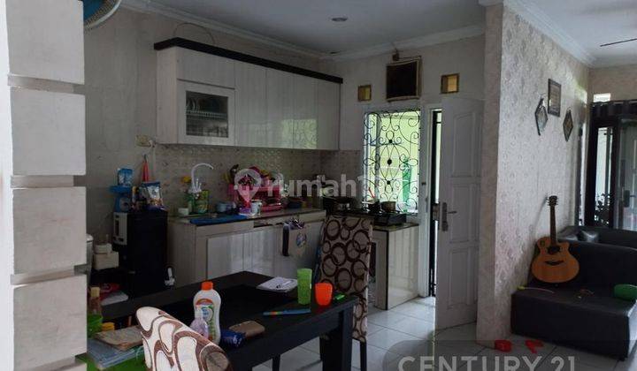 Rumah Akses Jalan 2 Mobil Di Perum Dukuh Zamrud Cimuning S7919 2